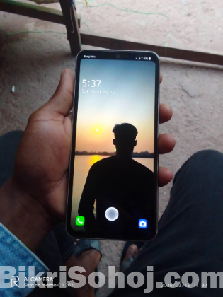 LG v60
